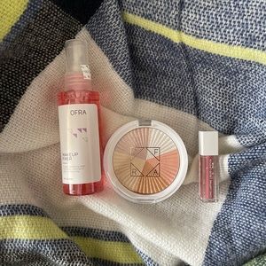 OFRA  Cosmetics (3) set